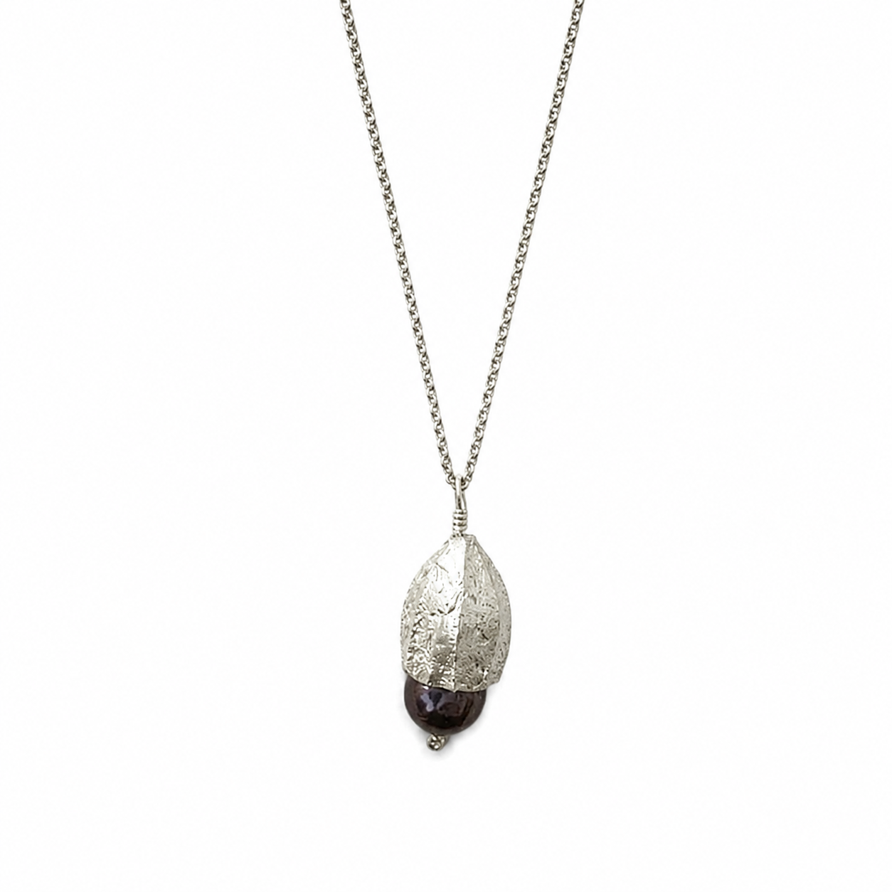 Eucalyptus FRO Necklace with Black freshwater pearl